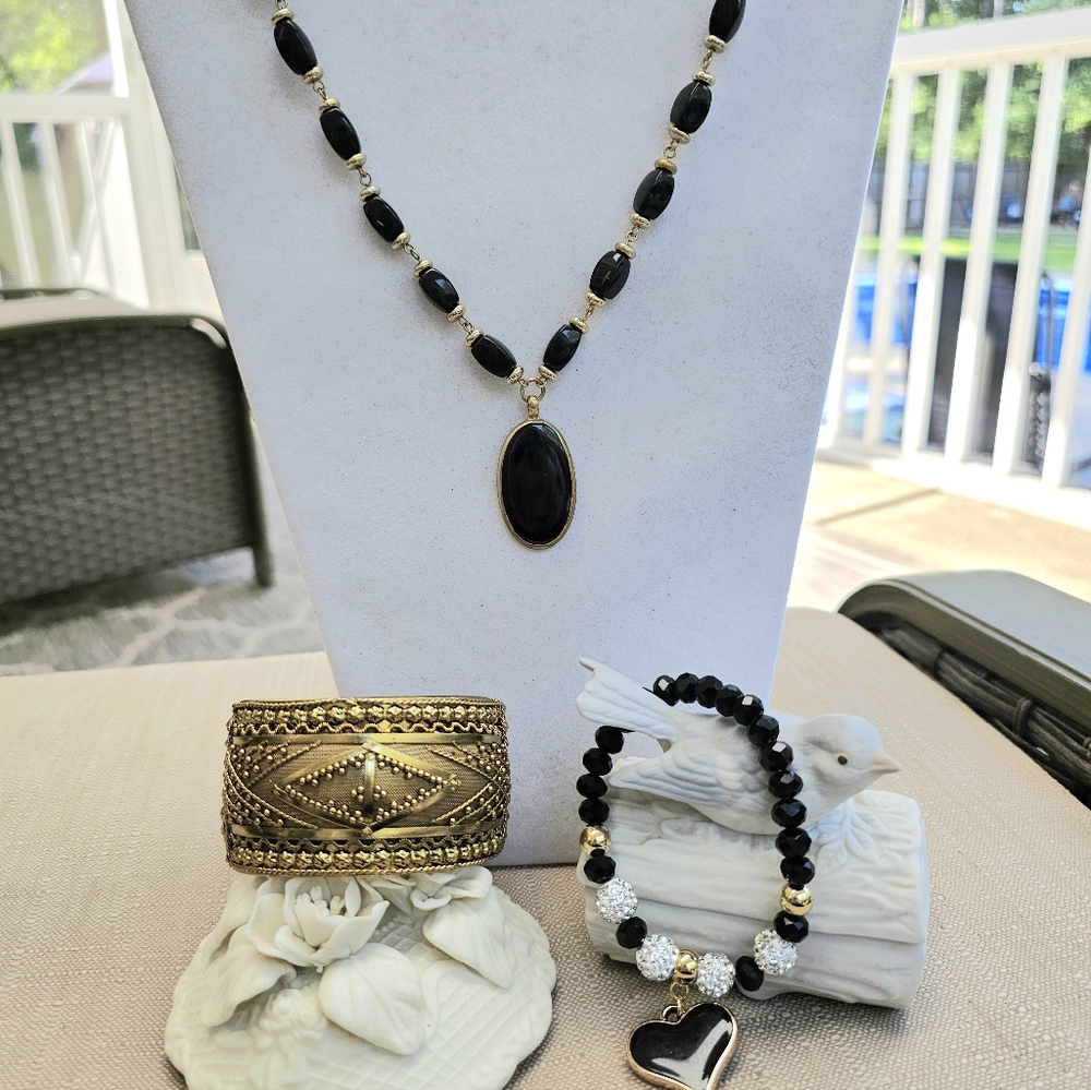 SET! Carolina Herrera Bead Necklace, Brass Cuff, & Black Bead Bracelet SET! - Picture 2 of 14